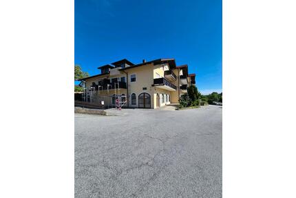 2-Zimmer-Eigentumswohnung in Bad Griesbach >Balkon >Stellplatz - Reischach
