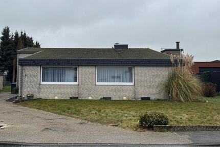 Freistehender Bungalow, Tierhaltung erwünscht - Gangelt