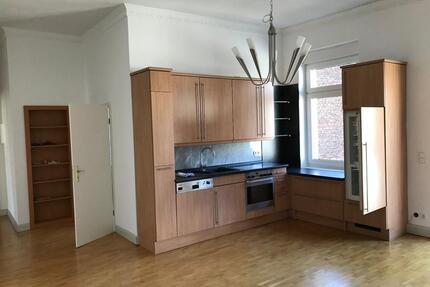 Schöne Altbauwohung in sehr gepflegtem Objekt in Eicken - Mönchengladbach Nord