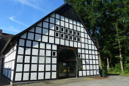 Gewerbliche Räume zu vermieten - 2.000,00&nbsp;EUR Kaltmiete, ca.&nbsp; 310,00&nbsp;m&sup2; in Gütersloh (PLZ: 33334) Isselhorst