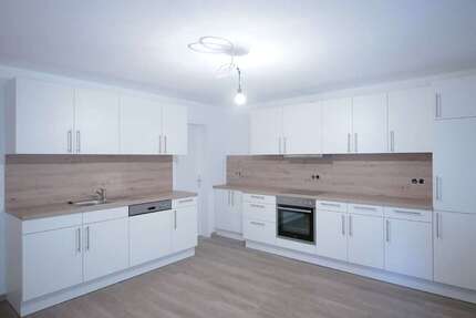 Wohnung zum Mieten in Schramberg 810,00 € 111 m²