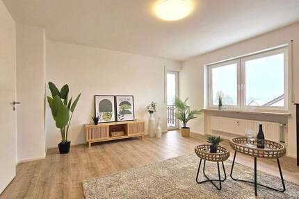 Großzügige 3-Zimmer-Wohnung mit Balkon - frisch renoviert - provisionsfrei - Amberg Eglsee