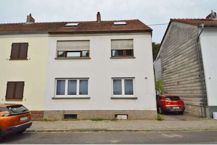 Haus zum Kaufen in Saarbrücken Dudweiler 155.000,00 € 122.67 m² - Saarbrücken / Dudweiler