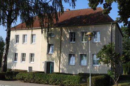 3-Raum Wohnung in 17153 Ivenack zu vermieten - Stavenhagen