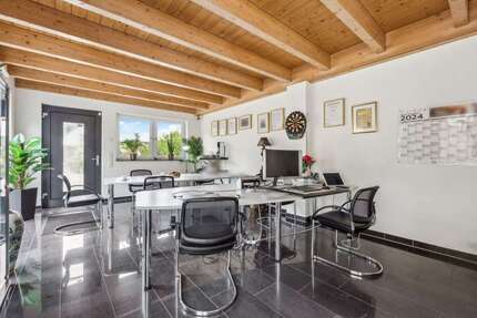 Haus zum Kaufen in Adelsheim 850.000,00 € 266 m²