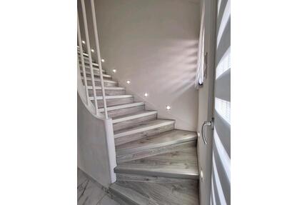 einfamilienhaus - 2.200,00&nbsp;EUR Kaltmiete, ca.&nbsp; 180,00&nbsp;m&sup2; in Koblenz (PLZ: 56072) Bisholder