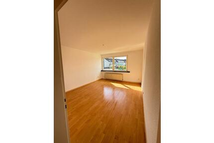 Frisch renovierte 2 Zimmerwohnung OB Alstaden Flockenfeld 55qm - Oberhausen