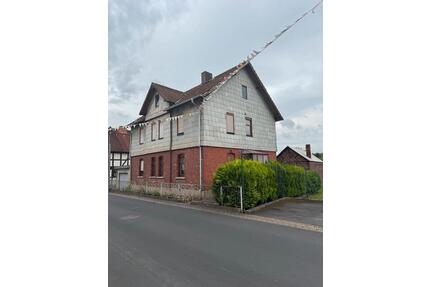 Zweifamilienhaus als Altersvorsorge komplett vermietet - Gerstungen