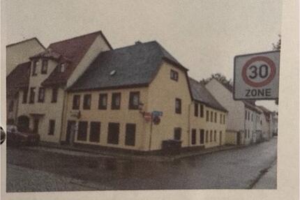 Wohn - und Geschäftshaus ( Borna )