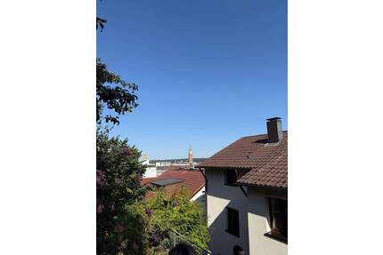 Renovierte 3-Zimmer-Wohnung in attraktiver Halbhöhenlage - Stilvoll wohnen oder solide investieren - Pforzheim Südweststadt