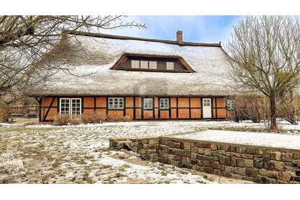 Haus zum Kaufen in Utecht 1.900.000,00 € 360 m²