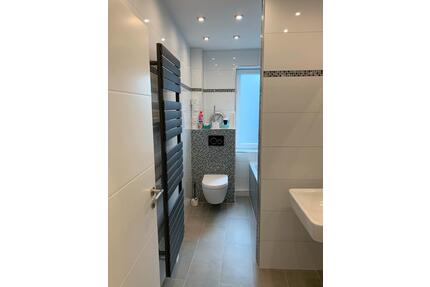 2 ZKDB Wohnung m. Balkon Kern saniert in 47057 Duisburg Uni Nah