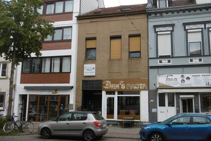 Mehrfamilienhaus mit 3 Wohneinheiten Ladenlokal in Bremen