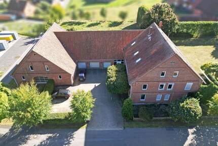 Attraktives Mehrfamilienhaus mit Gewerbeflächen und nachhaltigem Energiekonzept - Apelern Reinsdorf