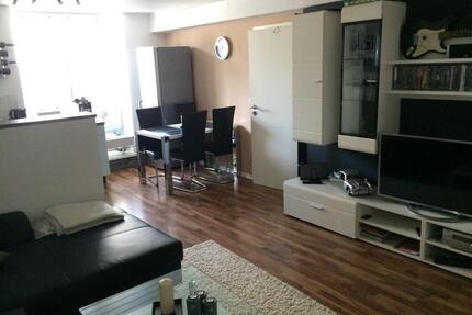 Gepflegte 2-Zimmer Souterrain Wohnung in Hochheim am Main