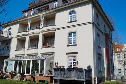 2-Raum-Wohnung im Dachgeschoss mit Terrasse und Fahrstuhl zu vermieten - Halberstadt