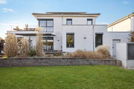 Neuwertiges Ein- bis Zweifamilienhaus in Saarlouis-Picard - Saarlouis / Picard