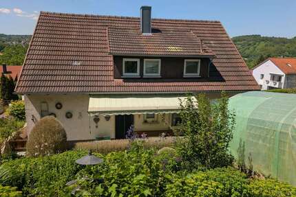 Haus zum Kaufen in Niederstetten 295.000,00 € 136 m²