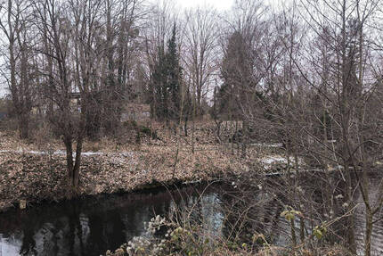 Wassergrundstück als Erholungsgrundstück und mit Entwicklungspotential am Kanal - Eberswalde Finow