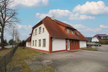 Wohnung zum Kaufen in Elmenhorst-Lichtenhagen 199.000,00 € 59.01 m²