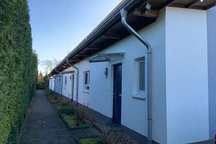 Haus zum Kaufen in Bergisch Gladbach 1.100.000,00 € 550 m²