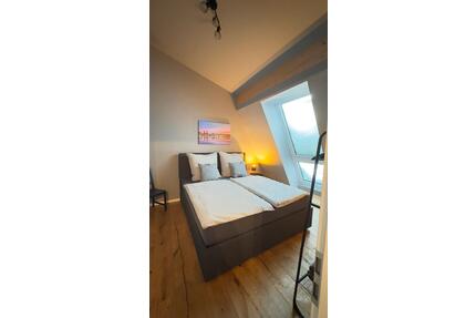 Luxuriöse 3,5‑Zimmer Dachgeschosswohnung in Hamburg-Bramfeld