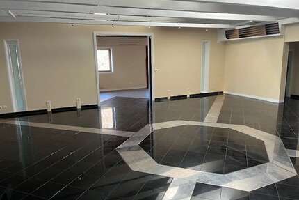 Wohnung zum Mieten in Murnau 2.750,00 € 198 m²