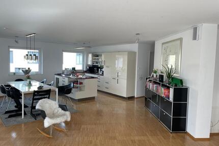 Helle und großzügige 5 Zimmer Wohnung in Heilbronn Innenstadt