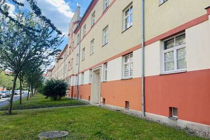 Wohnung zum Kaufen in Dresden 120.000,00 € 49.3 m²