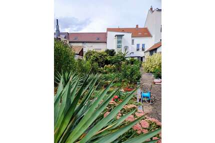 Haus zum Kaufen in Pegau 435.000,00 € 234 m²