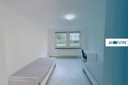 GERÄUMIG UND HELL: Möblierte 2-Zimmer-Wohnung mit Tageslichtbad und EBK - Chemnitz Bernsdorf