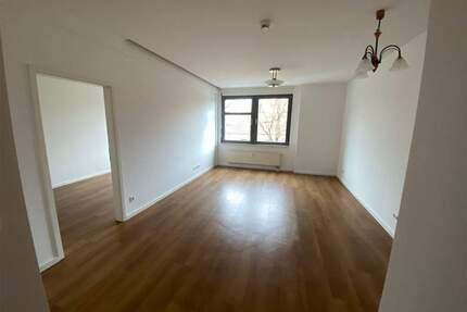 Erfurt* Karree am Südpark* helle 2 Zimmer-Wohnung* EBK*Bad mit Dusche und Wanne*