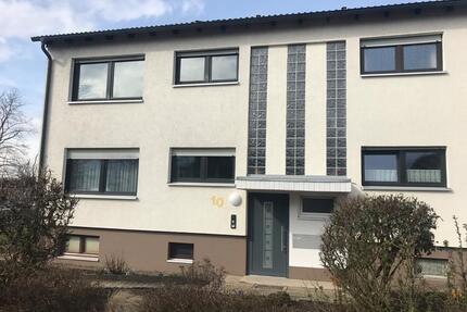 Eigentumswohnung + Souterrainwohnung + Garage + Wintergarten - Korbach
