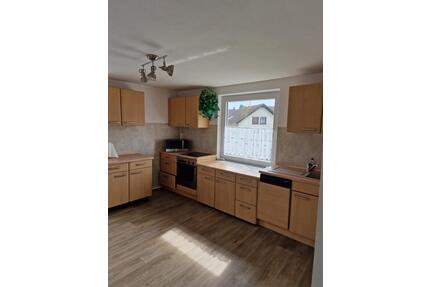 Großzügige 4-Zimmer-Wohnung mit Terrasse & Balkon in Kreuztal - Lennestadt