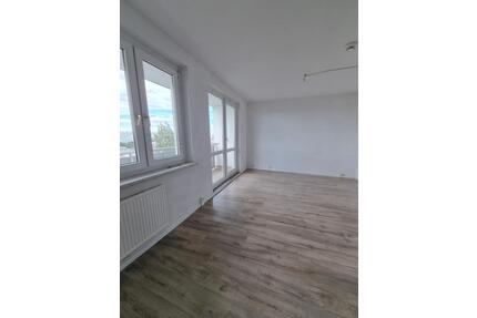 Kautionsfrei, hell, gemütlich & mit super Fernblick! - Halle (Saale) Halle-Neustadt