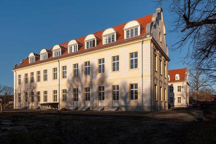 2-Zimmer Corner Suite mit Heckengarten I Erstbezug I Schloss Fürstenberg 3.16 - Fürstenberg/Havel