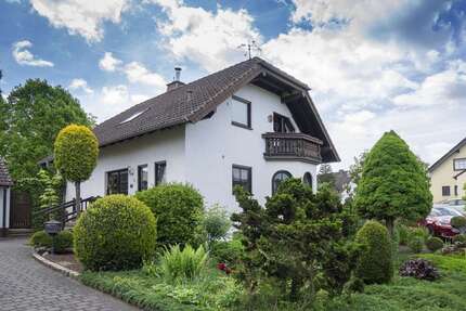 Haus zum Kaufen in Gierschnach 430.000,00 € 130 m²