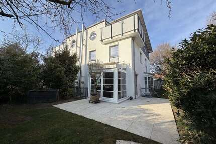 Haus zum Mieten in Gräfelfing 3.500,00 € 180 m²