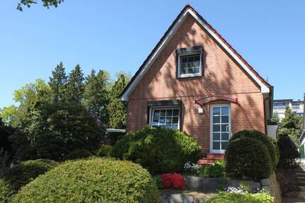 Einfamilienhaus Schmiedestr. 8 in Geesthacht - Ein Angebot von IVD-HAUSVERWALTUNG GERD VON DER HEIDE Immobilien GmbH.