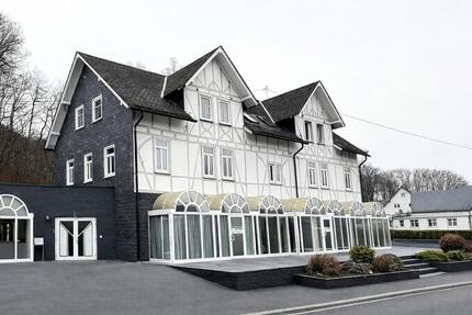 Top modernisiertes Wohn-Geschäftshaus | HeizungFassade neu - Bad Marienberg (Westerwald)