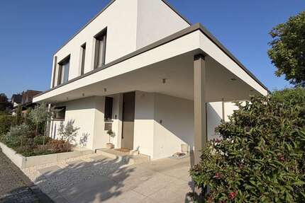Haus zum Kaufen in Paderborn Elsen 1.045.000,00 € 208 m² - Paderborn / Elsen