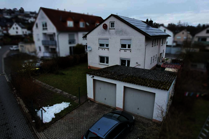 Haus zum Kaufen in Beverungen 299.000,00 € 251 m²