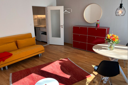 Ab 1.6.: Voll möblierte & sanierte 1-Zimmer Wohnung in München