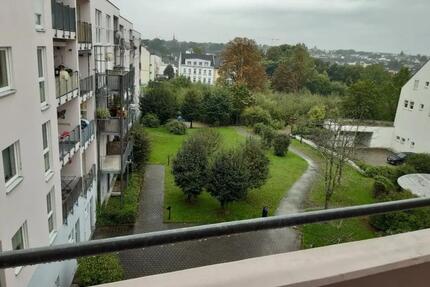 Helle 3-Zimmer-Wohnung (ca. 89 m²) mit großer Südloggia (~9 m²), - Chemnitz Altendorf