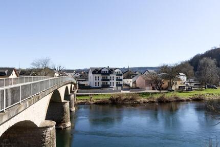 Modernes Wohnen mit herrlichem Blick auf die Sauer in Langsur - Nähe Wasserbillig