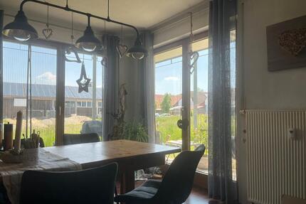 Zum Verkauf steht eine 2 Zi. WG mit Garten in Jettingen-Scheppach