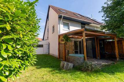 Haus zum Kaufen in Oberkrämer 400.000,00 € 120 m²