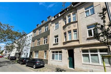 Provisionsfrei:Vermietetes Apartment mit ausgebautem Dachgeschoss - Köln Lindenthal