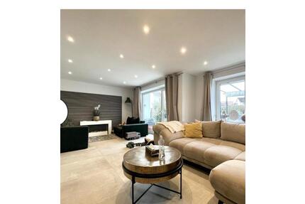 Reihenendhaus zu mieten - 1.900,00&nbsp;EUR Kaltmiete, ca.&nbsp; 120,00&nbsp;m&sup2; in Leinfelden-Echterdingen (PLZ: 70771)