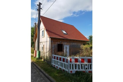 Rohbau in dörflicher Atmosphäre - Döbritchen